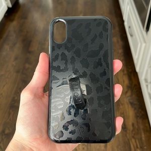iPhone XR loopy case